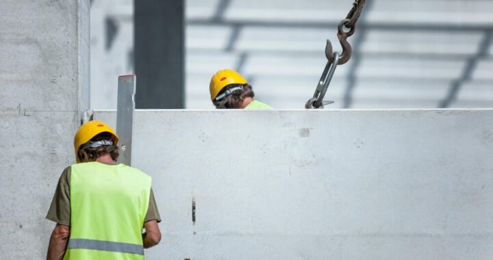 nowa-era-dla-dziadowej-k--ody--podpisano-umow---na-auto-3458