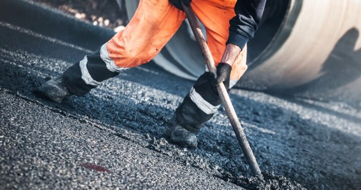 nowy-etap-inwestycji-w-sycowie--budowa-drogi-przy--auto-3092